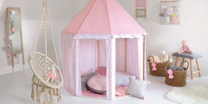 Lamas, tendas Yurt e crianças felizes na coleção Deco 2018